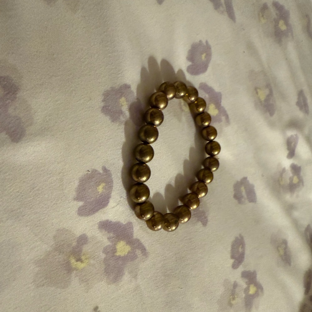 Elegant Gold Beaded Bracelet